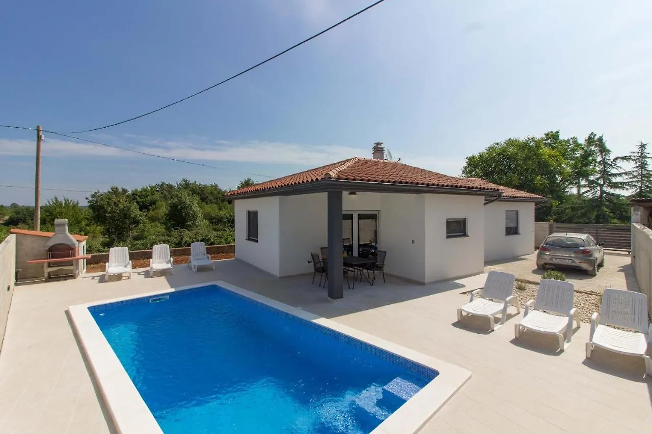 Charming Villa Sissano With Private Pool Near Pula Šišan Hırvatistan