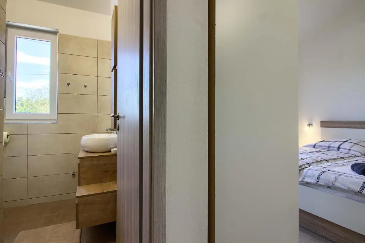 Charming Villa Sissano With Private Pool Near Pula Šišan Hırvatistan